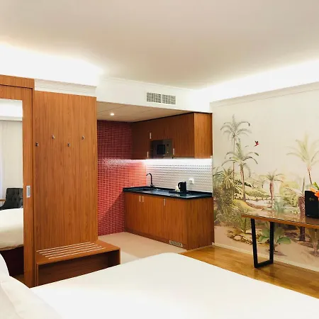 Chasse Residency