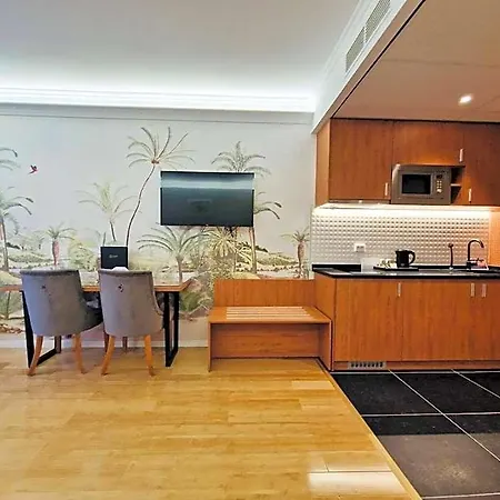 Chasse Residency Hotel