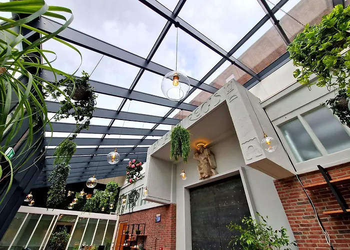 Hotel Chassé Residency 4*