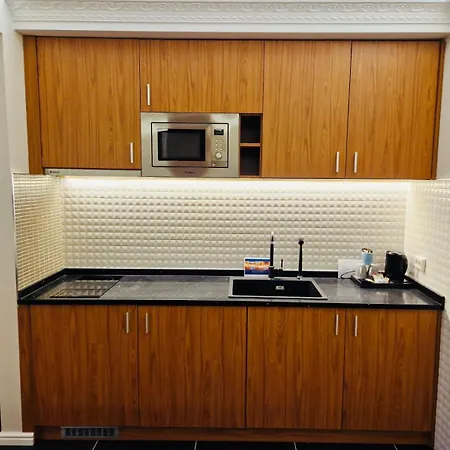 Chasse Residency Hotell